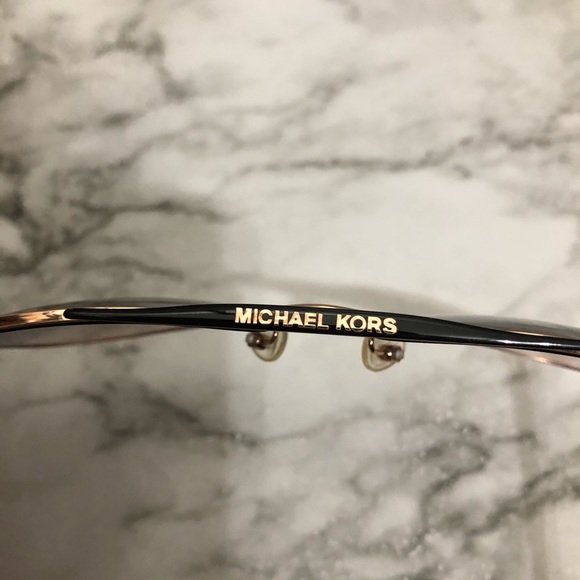 Michael Kors sunglasses W/case